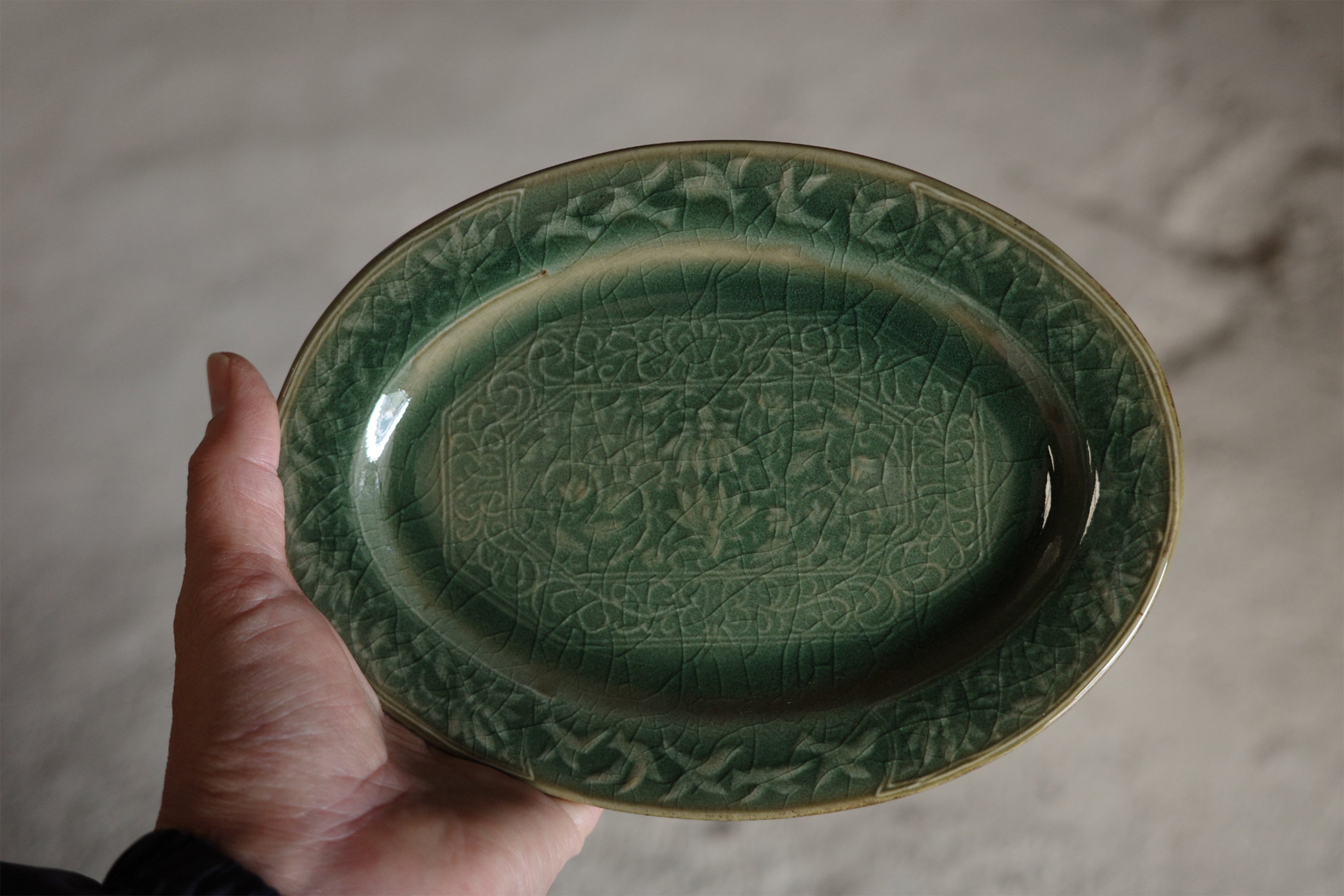 SUIYO 陽刻 オーバル皿 青磁*