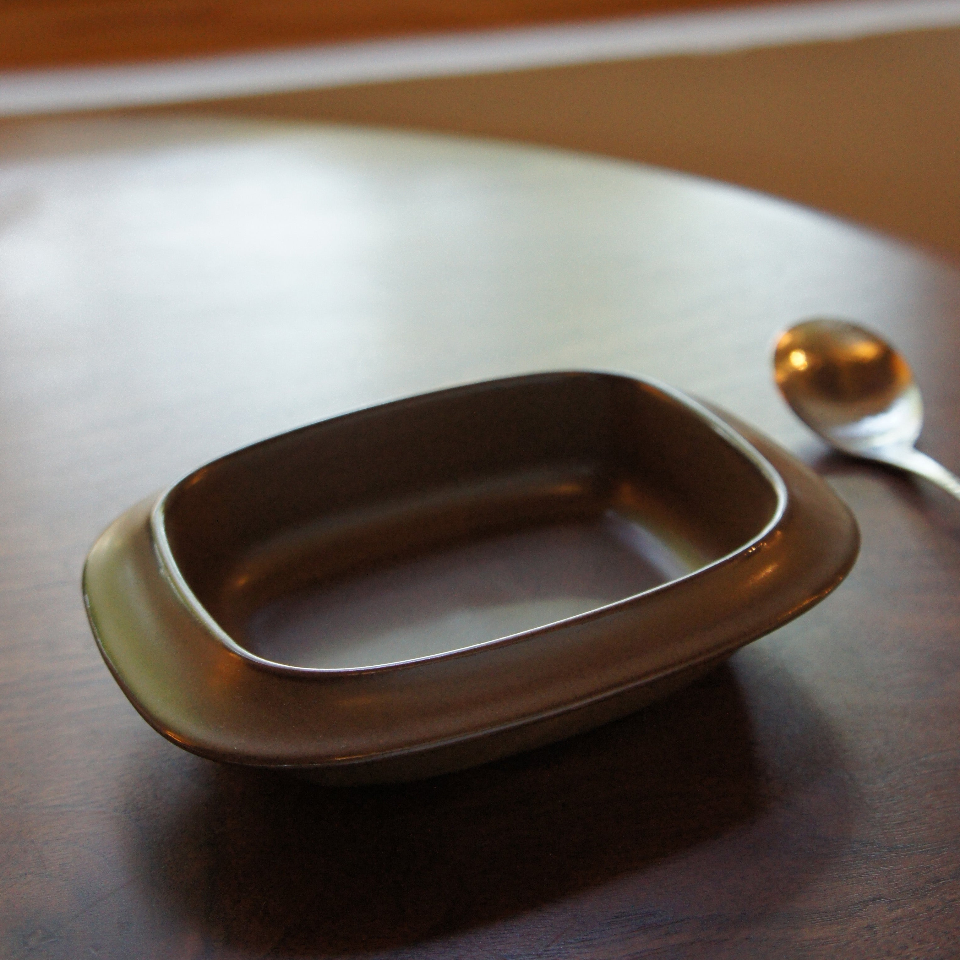 JICON なで肩オーブン皿 小