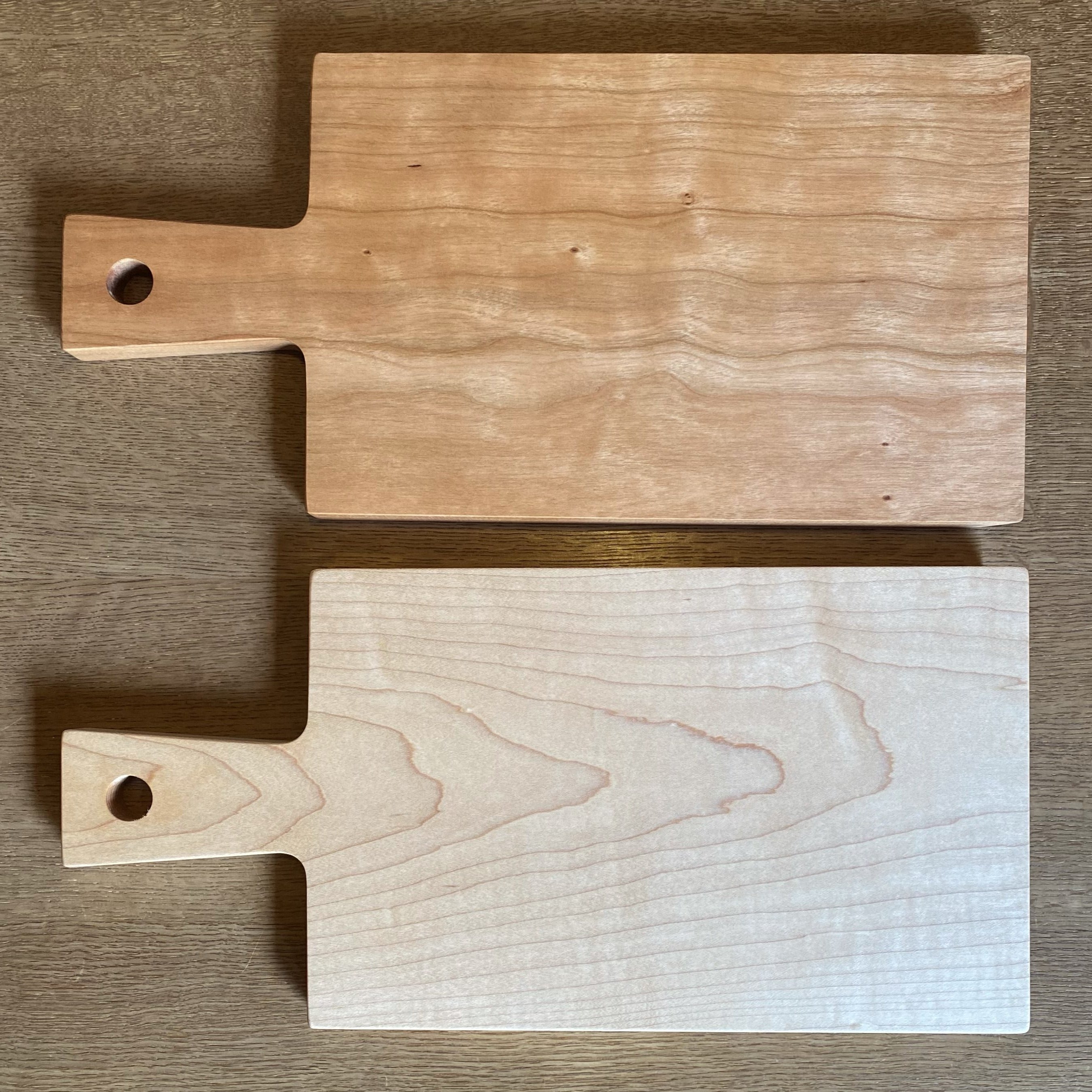 カッティングボード