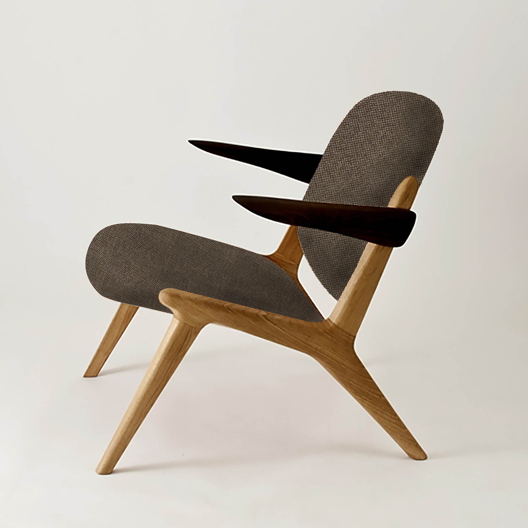 IS lounge 肘ウォールナットタイプ(布張り)