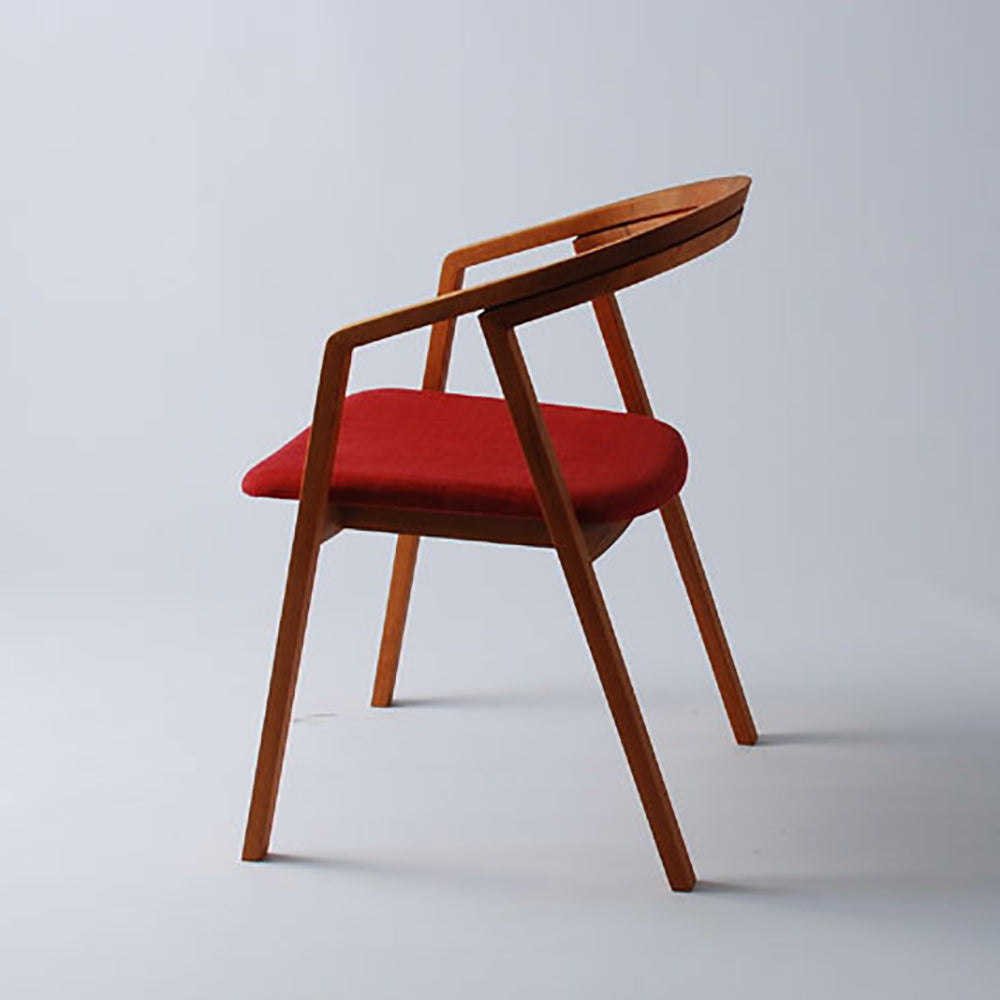 UU chair（布張り）