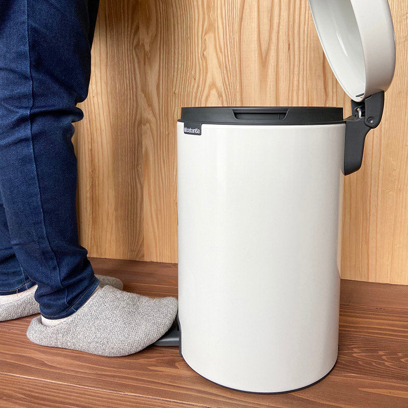 ニューアイコン・ペダルビン ホワイト(12L)