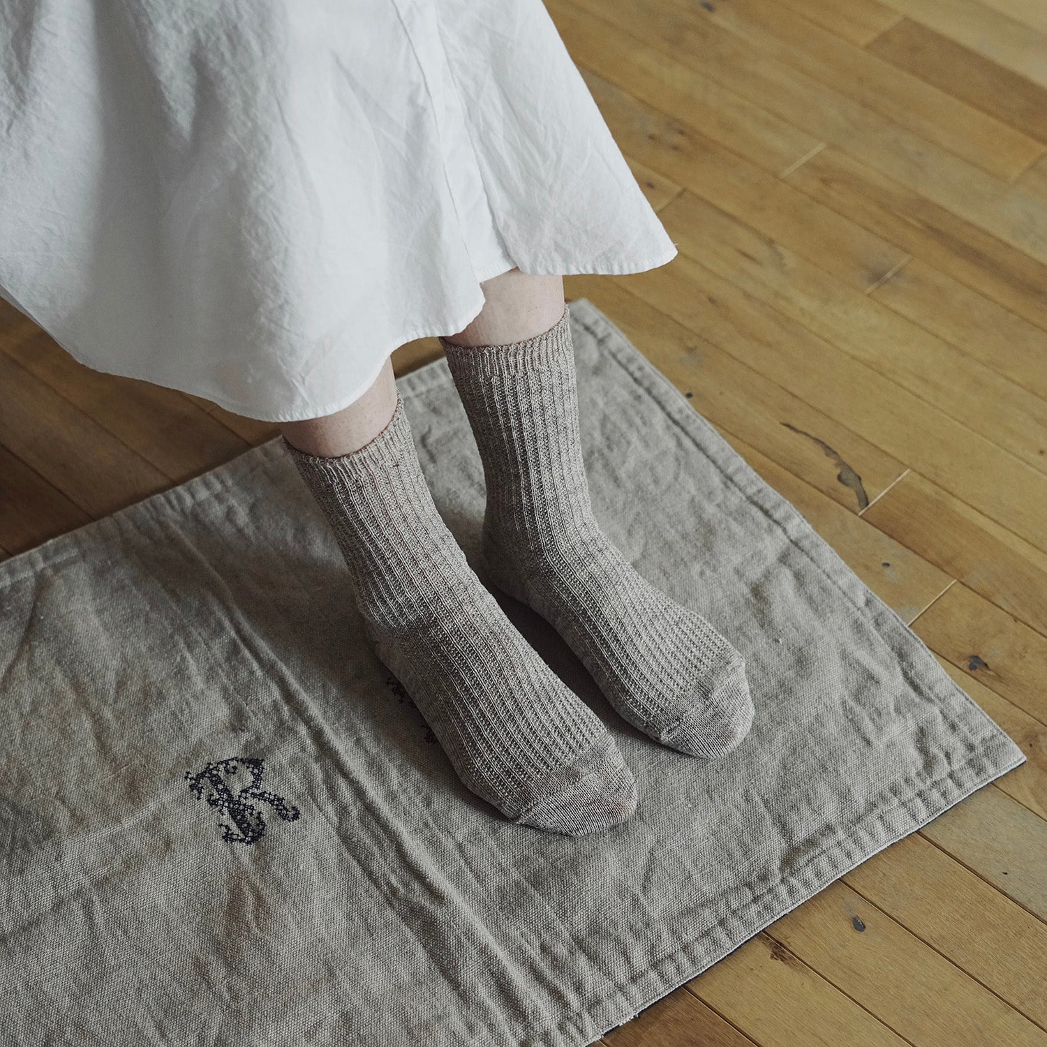 リネンリブソックス memeri