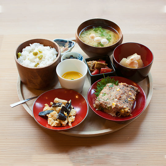 漆飯椀