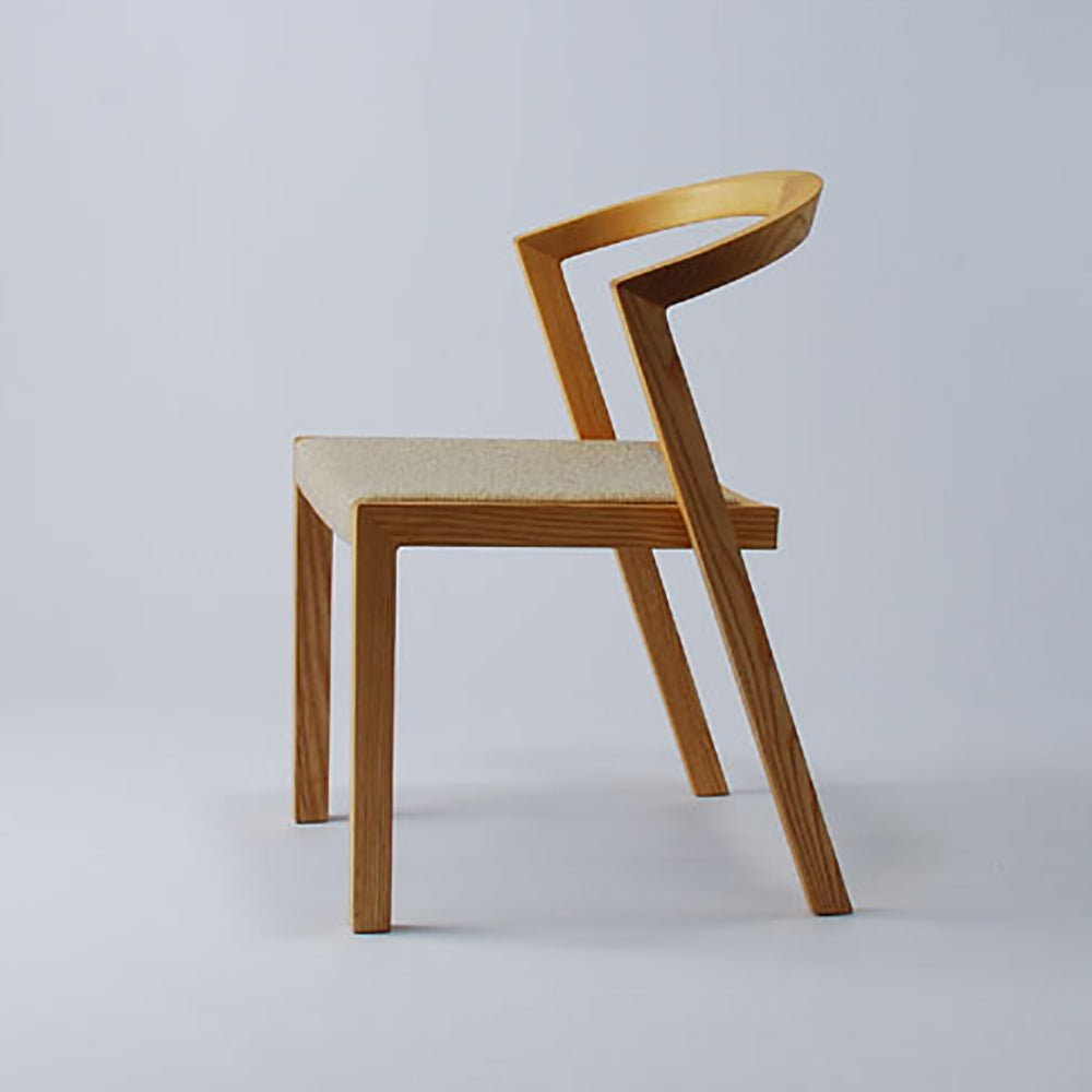 U chair(革張り)