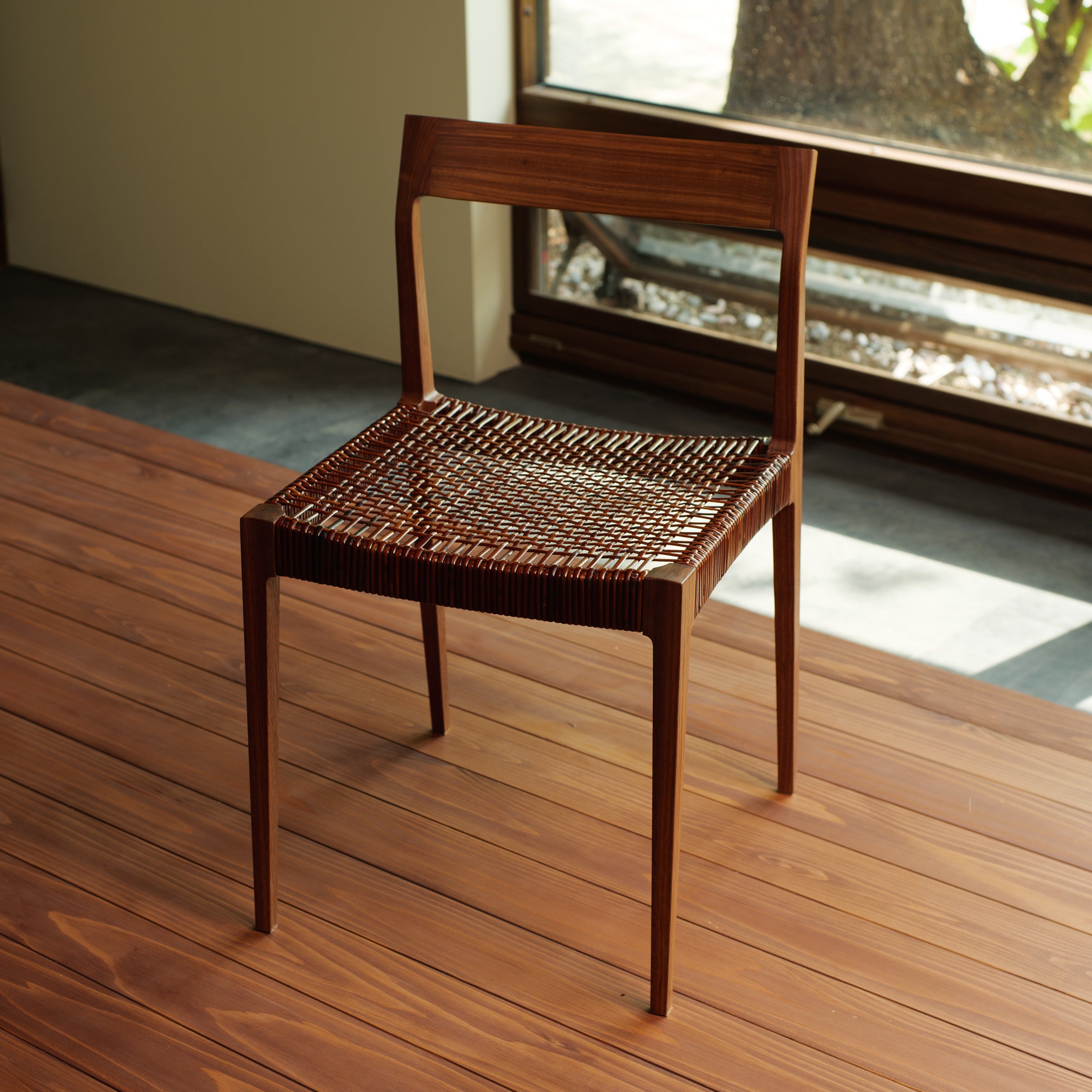 〈2021.08〉T chair