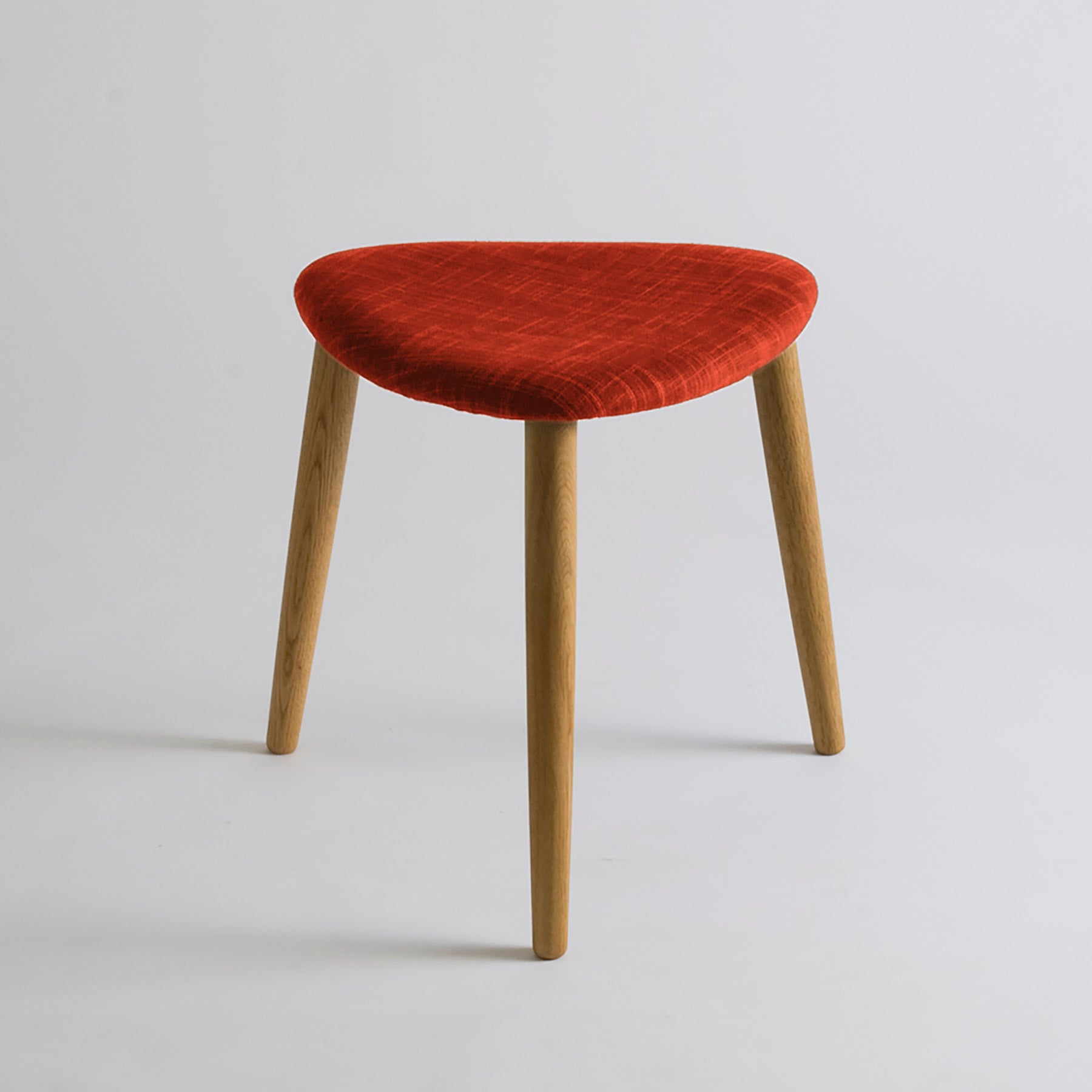 hozuki stool（布張り）